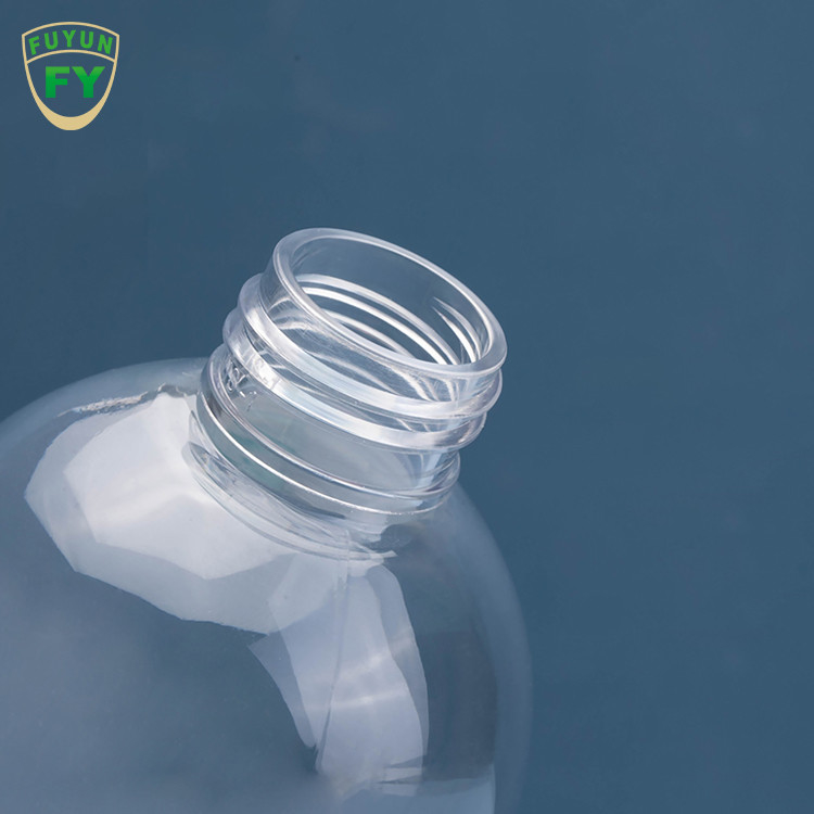 بطری پلاستیکی تونر مرطوب‌کننده شفاف 300 میلی‌لیتری با کلاهک پیچی نقره‌ای با دوشاخه بالا